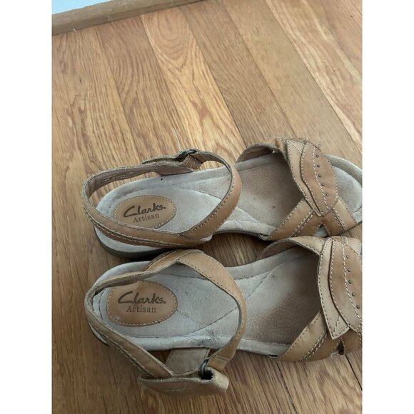 Clarks Reid Timber Wedge Sandal Tan Strappy Open Toe Women’s Size 9 - Picture 6 of 7